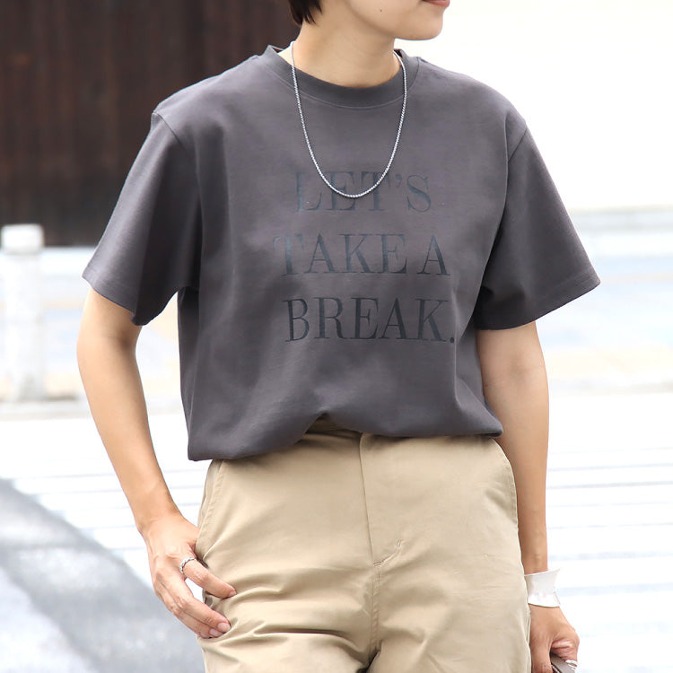 ロゴプリントTシャツ