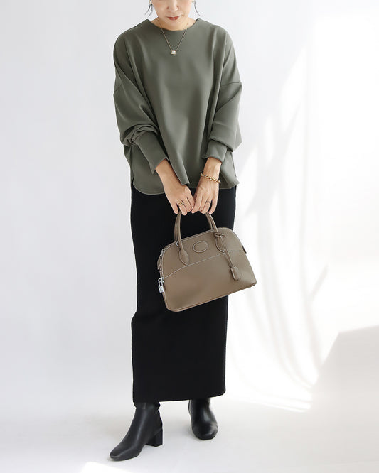 忙しいママに寄り添う好印象な上品コーデ2点セット