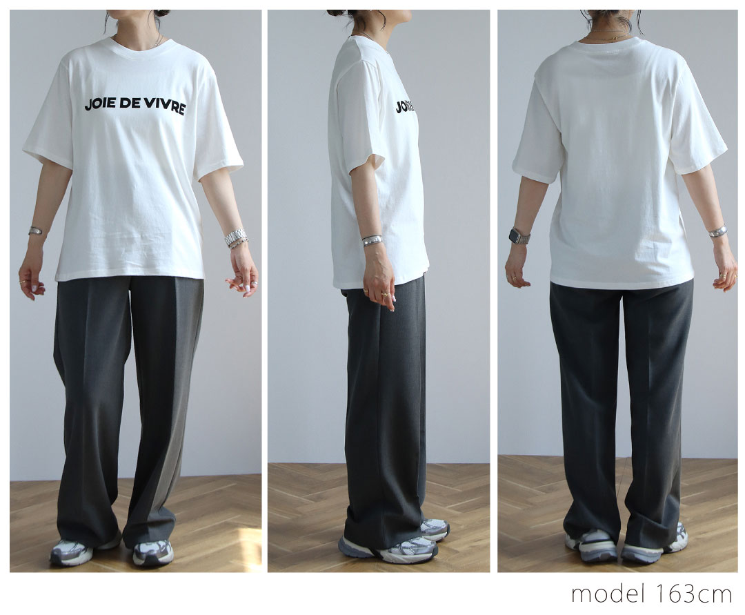ロゴフロッキープリントTシャツ