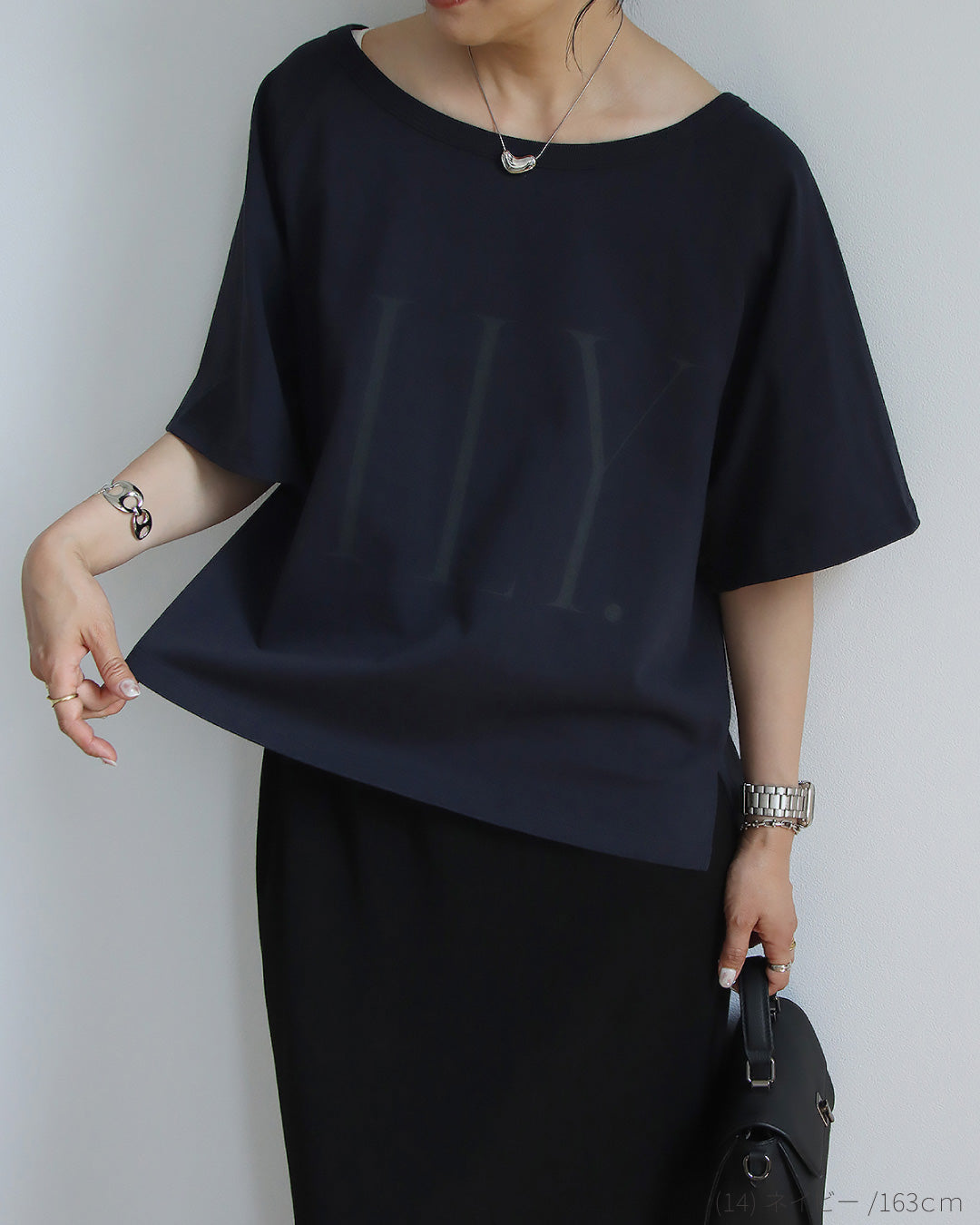 ビッグロゴTシャツ