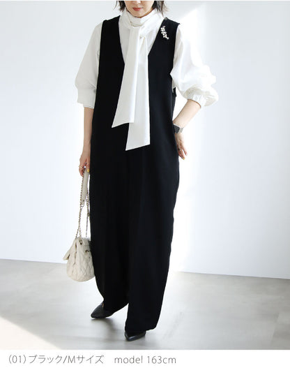 Vネックサロペット