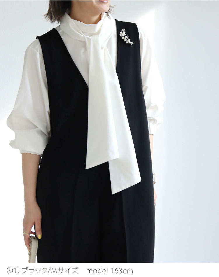 Vネックサロペット